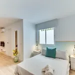 Goramar, Centro アパート *